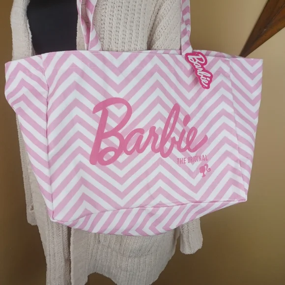 NWT Skinny Dip Limited edition Barbie bag bundle - Picture 9 of 9